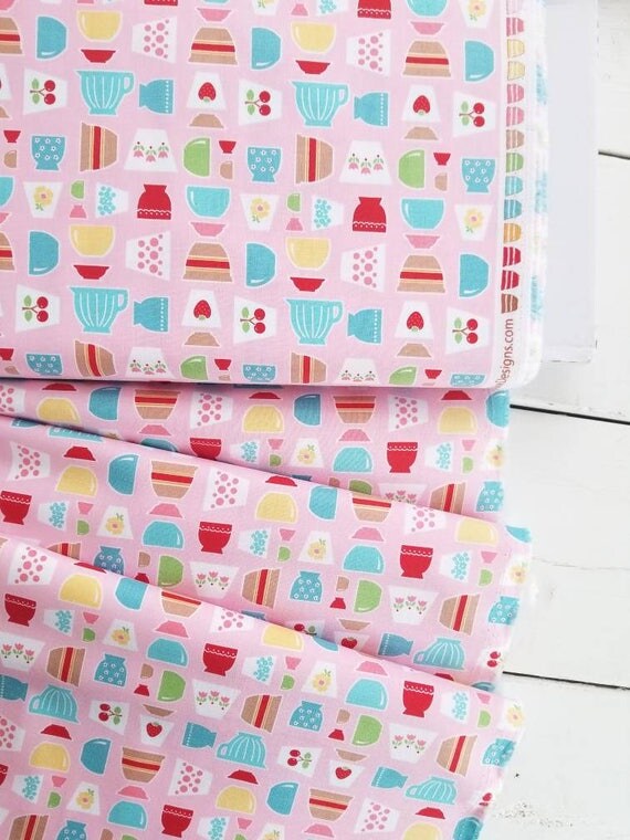 Bake Sale 2- Bake Main Pink - Lori Holt - Riley Blake Designs from ...