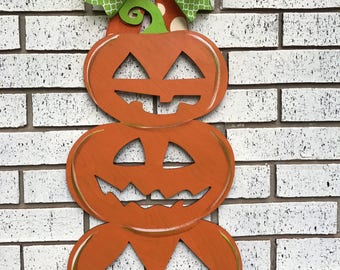Pumpkin door hanger, Halloween Door Hanger, Jack-O-Lantern door hanger, pumpkin wreath, halloween wreath, fall wreath