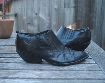 Vintage 1980's western black leather ankle boots woman's size 8