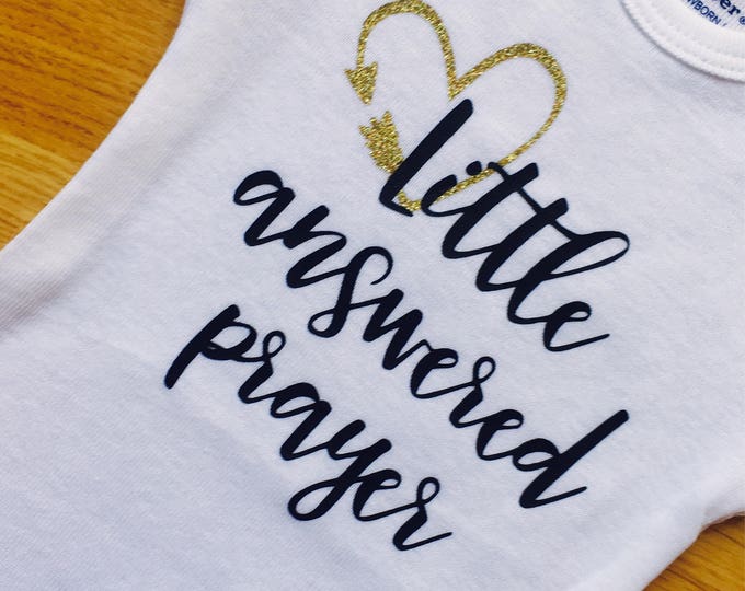 Little Answered Prayer Baby Onesies®, Gold Glitter Arrow, Baby Bodysuit, Coming Home Baby Outfit, Baby Shower Gift, Baby Announcement
