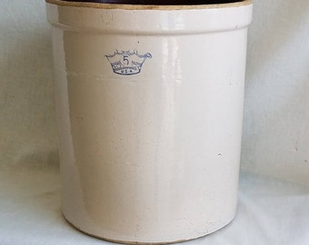 Vintage Robinson Ransbottom Five-Gallon Stoneware Crock