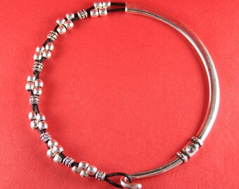 7A/7 MADE in EUROPE zamak half necklace, silver half necklace with strass, metal half necklace (511604/11)