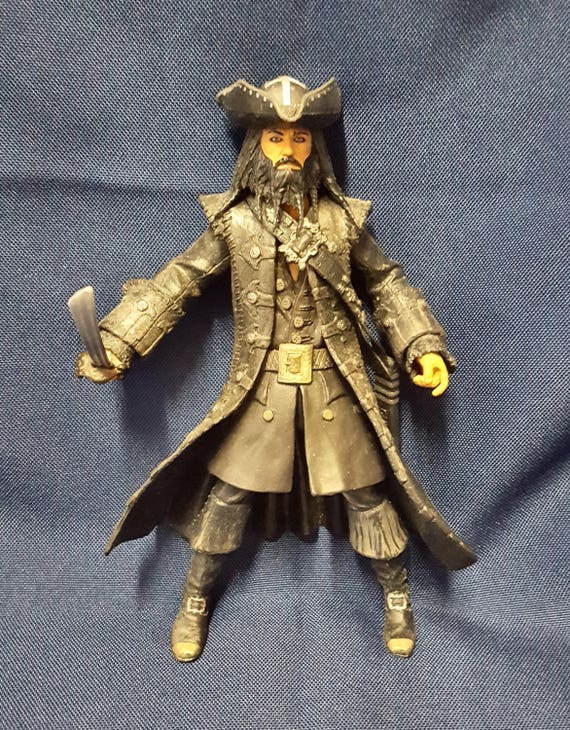 assassin's creed blackbeard figure