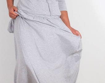 Long dress in gray
