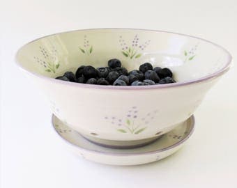 Berry Bowl with tray, Pottery Berry Bowl, Lavender Floral Berry Bowl, Ceramic Berry Bowl, Stoneware Berry Bowl, Fruit Bowl, Ceramic Colander