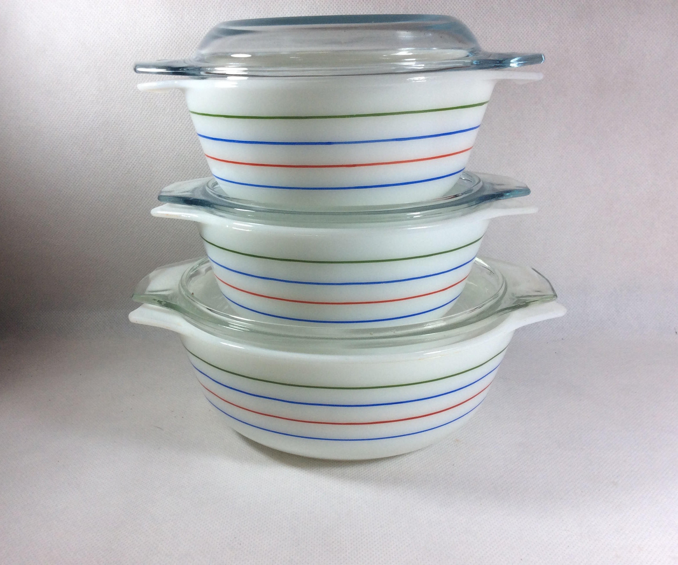Vintage Pyrex casserole dish Spectrum set of 3 rare English