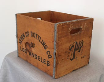 FREE SHIPPING - Seven Up bottling Co Tall Soda Crate - Los Angeles Crate
