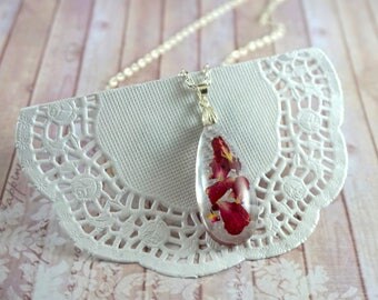 Girlfriend gift Red rose necklace Gift|For|Her Gift sister Gift|For|Coworker Red pendant Mom Gift|For|Wife Natural jewelry Gift womens