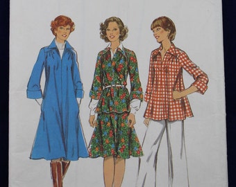 Vintage Sewing Pattern for a Woman's Dress, Tunic & Skirt in Size 12 - Style 1040