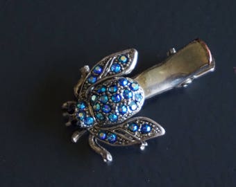 Vintage Fly Lapel Brooch /Tie Clip// Vintage Gifts for Him / Her.