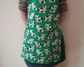 Childrens aprons, dinosaur,monkey,rabbits and many more