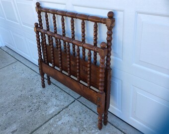 vintage jenny lind solid wood twin bed frame spool spindle turned farmhouse rustic cabin cottage shabby - Solid Wood Twin Bed Frame vintage jenny lind solid wood twin bed frame spool spindle turned farmhouse rustic cabin cottage shabby - Solid Wood Twin Bed Frame