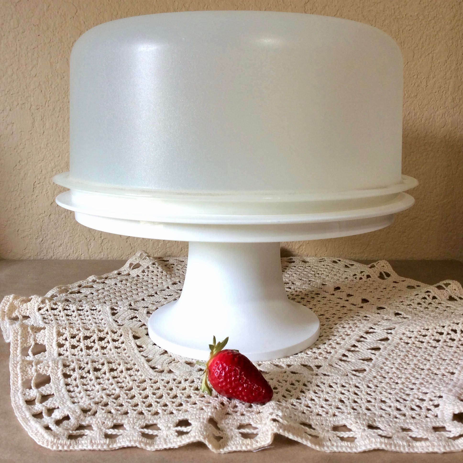 tupperware cake set
