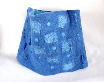 Indigo Blue Nuno Felt Collar, Blue Renouée of Provence Felt Snood, Eco-dye Scarves