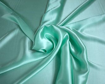 1712-084 - Crepe Satin silk 100%, width 135/140 cm, made in Italy, dry cleaning, weight 100 gr