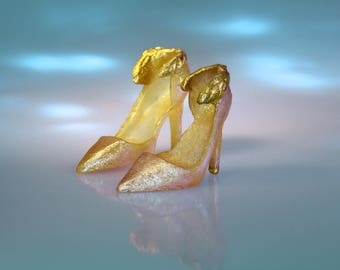 Fashion Dollshoes for 12" Dolls - Pale Pink and Gold HighHeel Doll Shoes - Miniature High Heels for Silkstone & Fashion Royalty Dolls