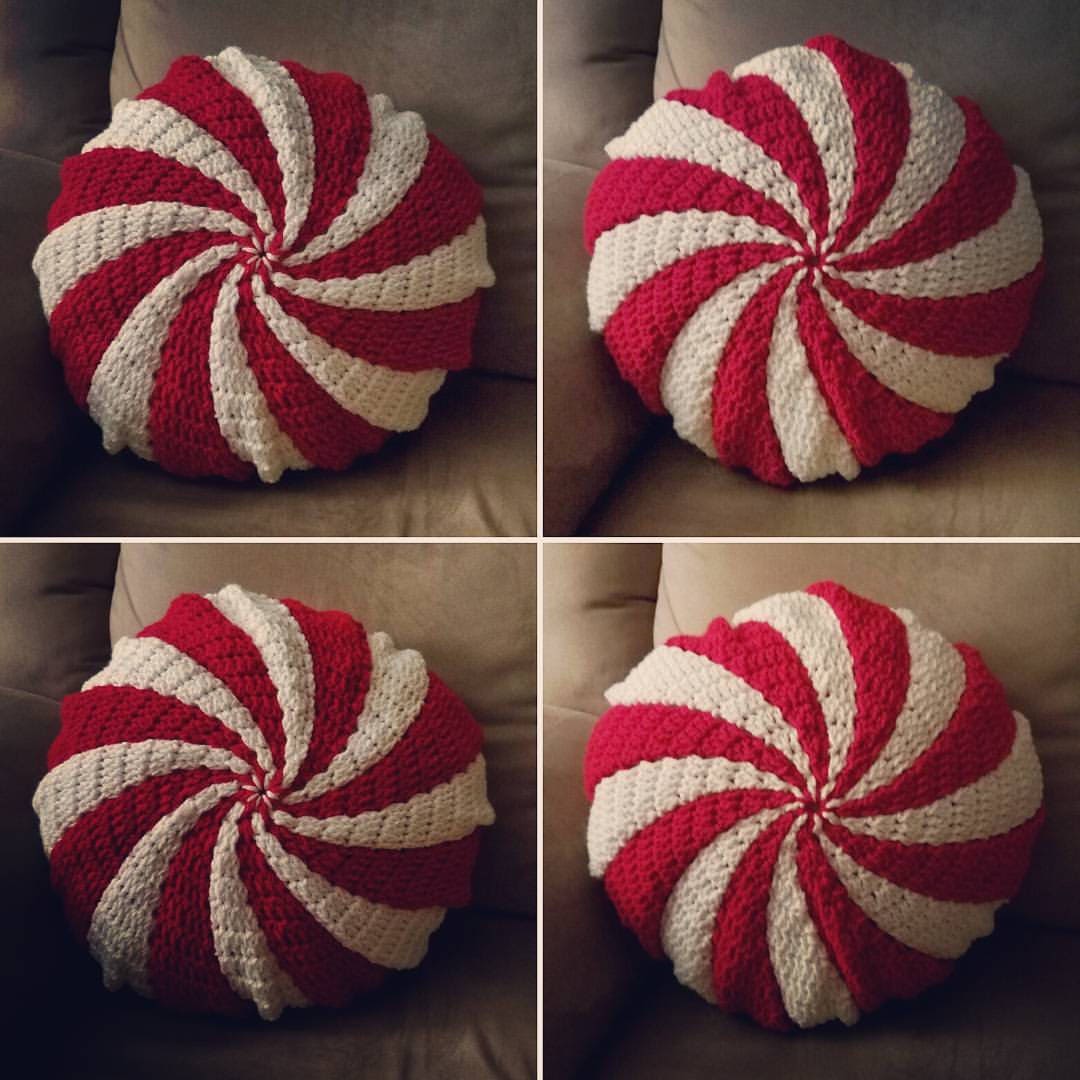 Peppermint Pillow crochet