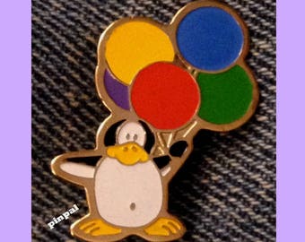 Freddy Penguin with Balloons Brooch Pin ~ Chewie Newgett Company by Stewart Moskowitz ~ 1982 Vintage