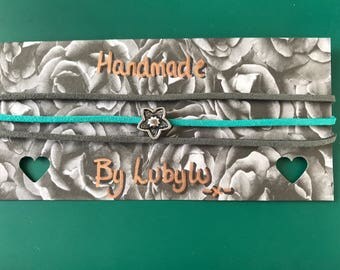 Green suede flower choker