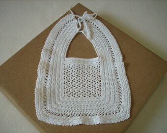 Crochet baby bib, cotton baby bib, vintage pattern baby bib, baby shower, Chritening gift, baby gift, baby boy gift, baby girl gift