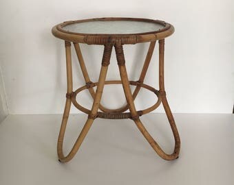 Rattan side/plant table vintage