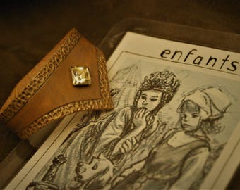 Medieval leather girl bracelet