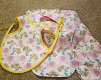 Elephant & Turtle Patterned Baby Blanket Bundle