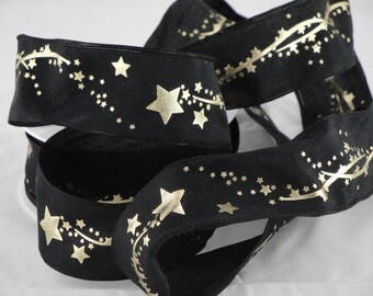 Brass Ribbon stars black and gold