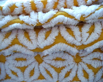Hofmann Gold Plush Daisy Vintage Chenille Bedspread Fabric 12 x 24 Inches