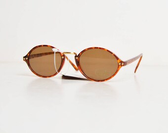 Vintage 90s Round Tortoise Sunglasses Shades