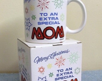 50% OFF Mug - Merry Christmas to an Extra Special Mom - Contenova Japan Christmas Collection Coffee Cup