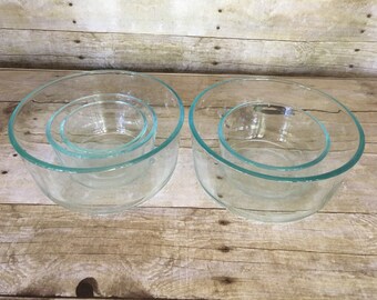 Vintage Pyrex clear mixing bowls
