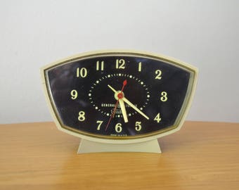 Mid Century GE Telechron Alarm Clock