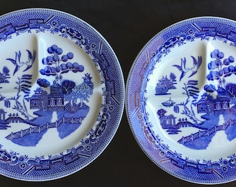 HTF Carr China 10" "Grafton Grill" Blue Willow Diner Restaurant Grille Plates (Set of Two) in Excellent Unused Condition