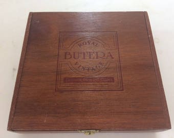cigar box vintage Royal Butera