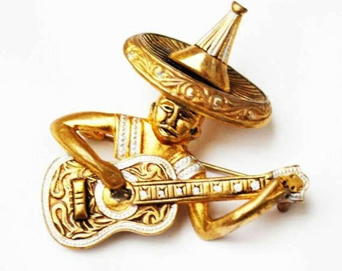 Spain Damascene Brooch - Man playing Guitar - Mariachi player - figurine pin