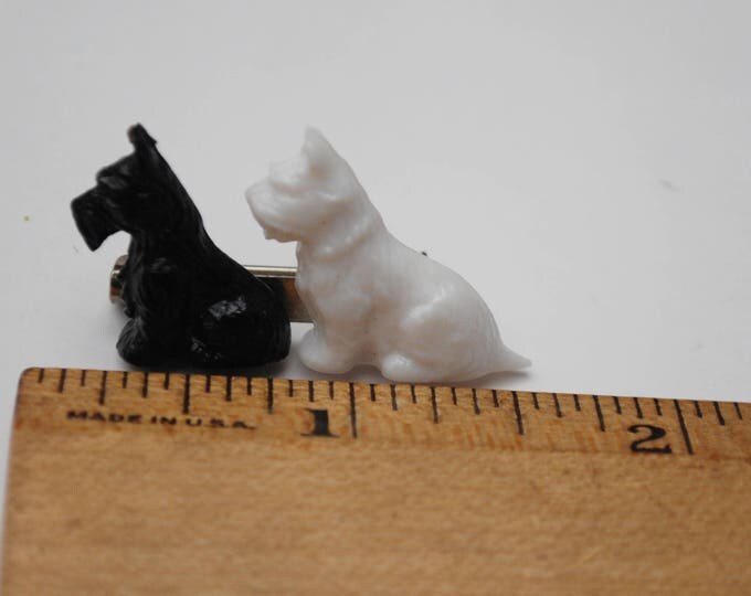 Scottie brooch - two dogs- Black white - plastic - signed Made in Great Britain