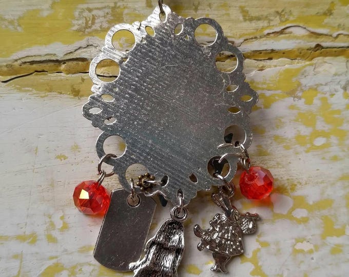 ALICE in WONDERLAND silver or bronze charm necklace Alice pendant silhouette Jewelry Alice Looking Glass Wonderland Charm Pendant #1R17