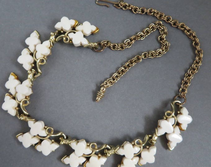 White Thermoset Necklace, Vintage Gold Tone Choker Leafy Necklace, 16 inch Summer Jewelry