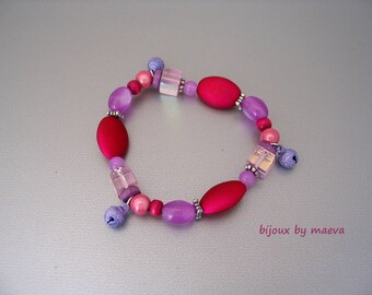 Costume jewelry bracelet pearls fushia and purple