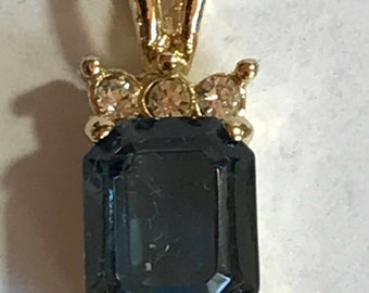 Vintage Topaz and Gold Pendant