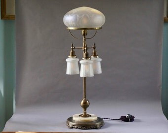 Verre de Soie Banquet Lamp