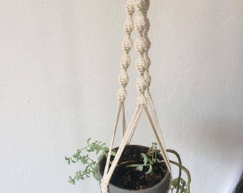 Macrame plant hanger / Boho plant hanger
