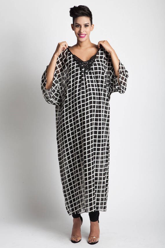 kaftan for pregnant woman