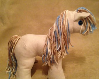 plush horse toys