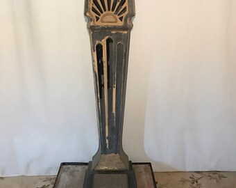 Antique Cast Iron Penny Floor Scale