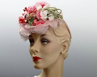 1940's Women's Fascinator Tilt Hat Pink Millinery Flowers Vintage Percher