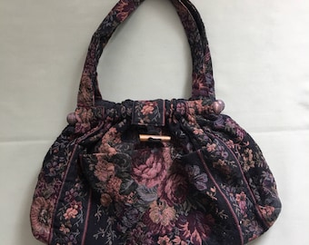 Large Tapestry shoulder bag Knitting Crochet Handbag Floral Tapestry tote purse versatile tapestry bag 4 outside pockets padded interior