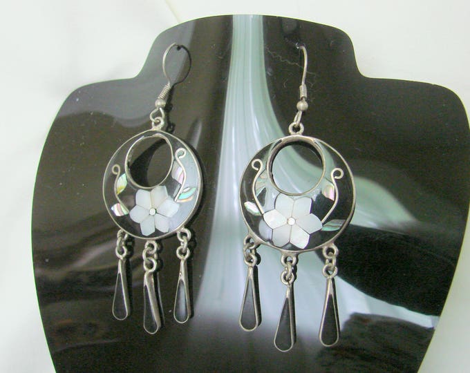 Vintage Alpaca Mexico Inlaid Black Onyx Mother of Pearl Abalone Chandelier Earrings / Dangle / Pendant / Jewelry / Jewellery