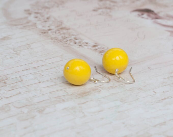 8-18 mm Yellow canary earrings, Yellow bead earrings, Yellow color earrings, Bright yellow earrings, Earrings for black women